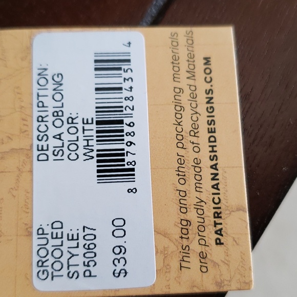 Patricia Nash Isla oblong makeup brush bag/wristlet. White tooled leather. NWT - Picture 7 of 7